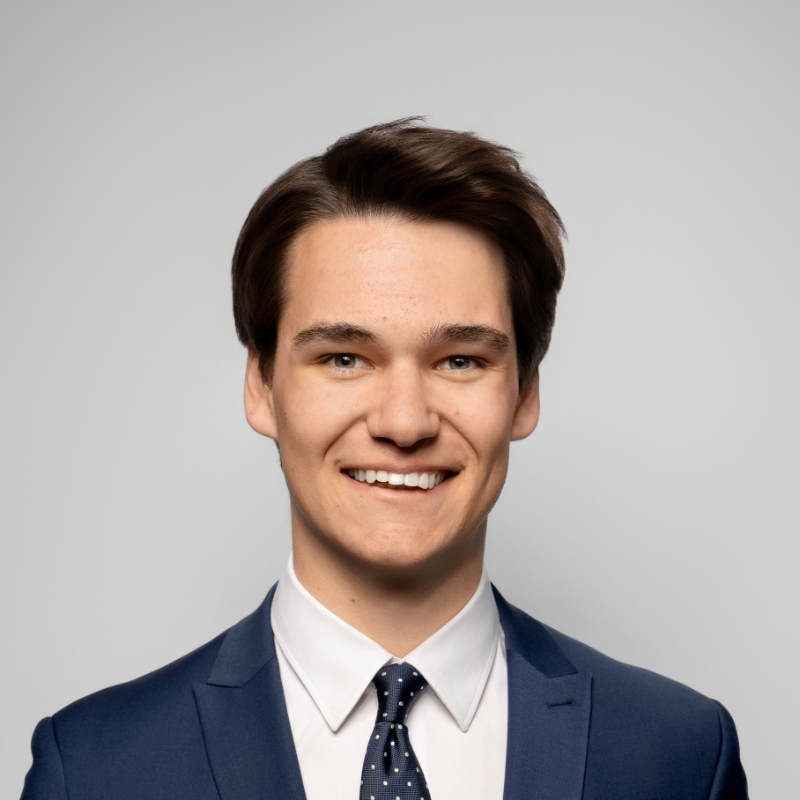  Maximilian Prior